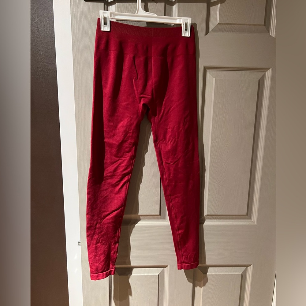 Aurola workout pants. Like new. Size L. Like new.